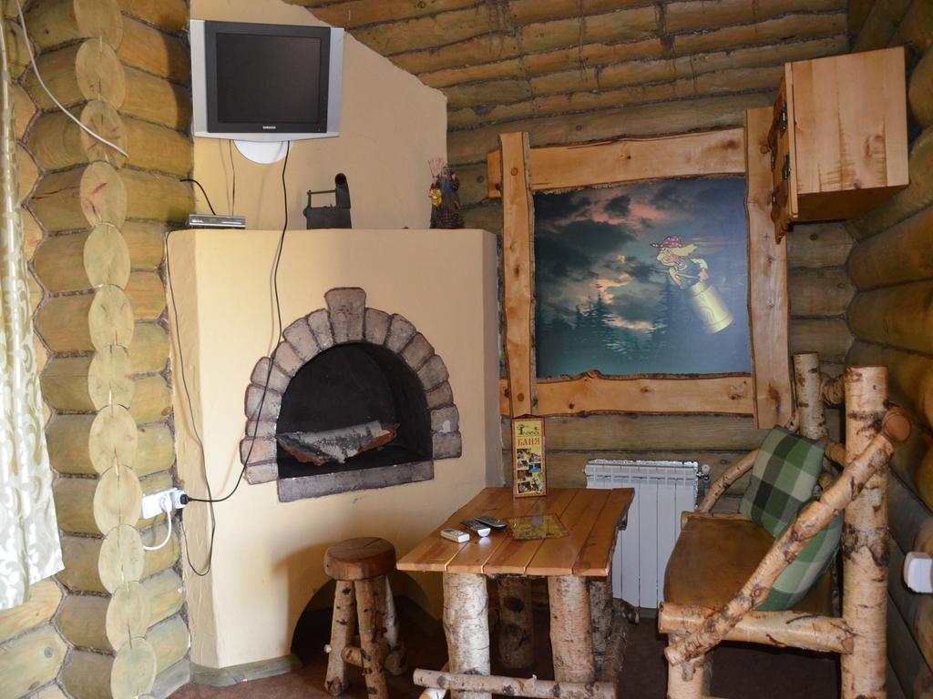 Gluhoman Hotel Poltava Quarto foto