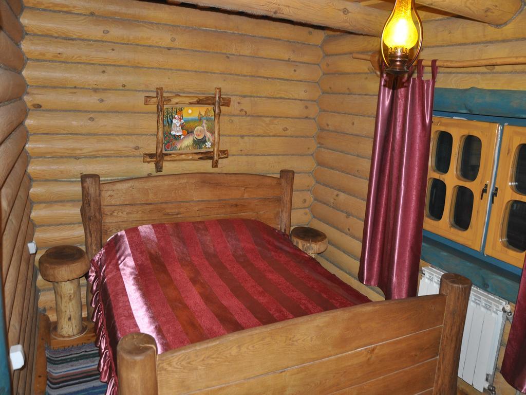 Gluhoman Hotel Poltava Quarto foto